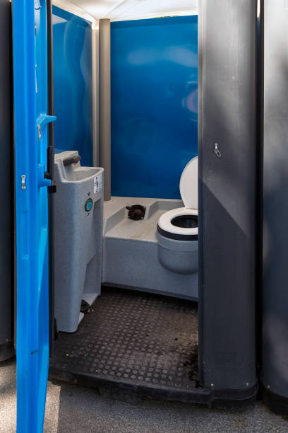 Best Porta potty rental near me  in Vandalia, OH